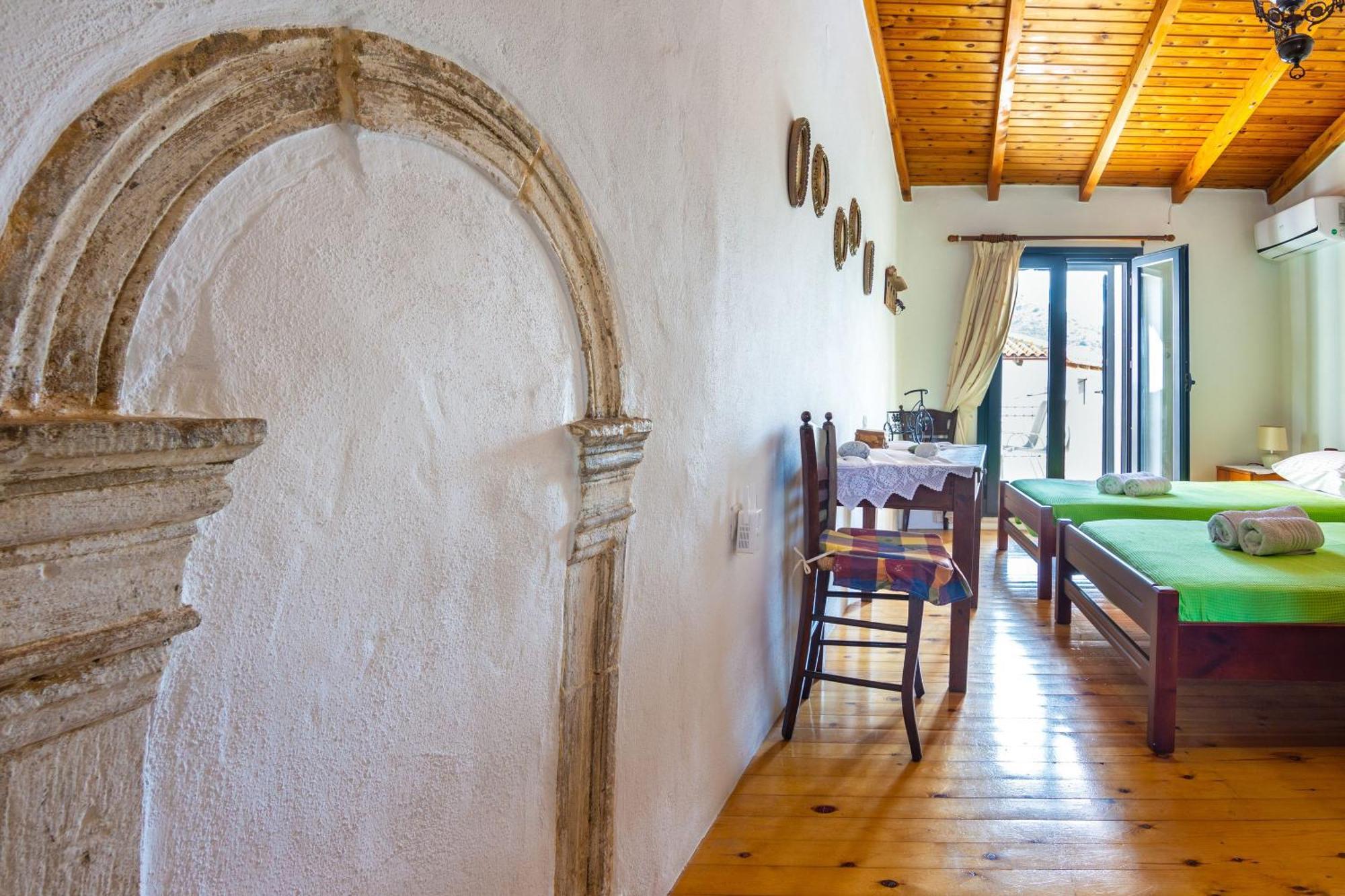 Olive Valley Traditional House Limnai Eksteriør bilde